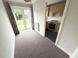 Dining Room- click for photo gallery